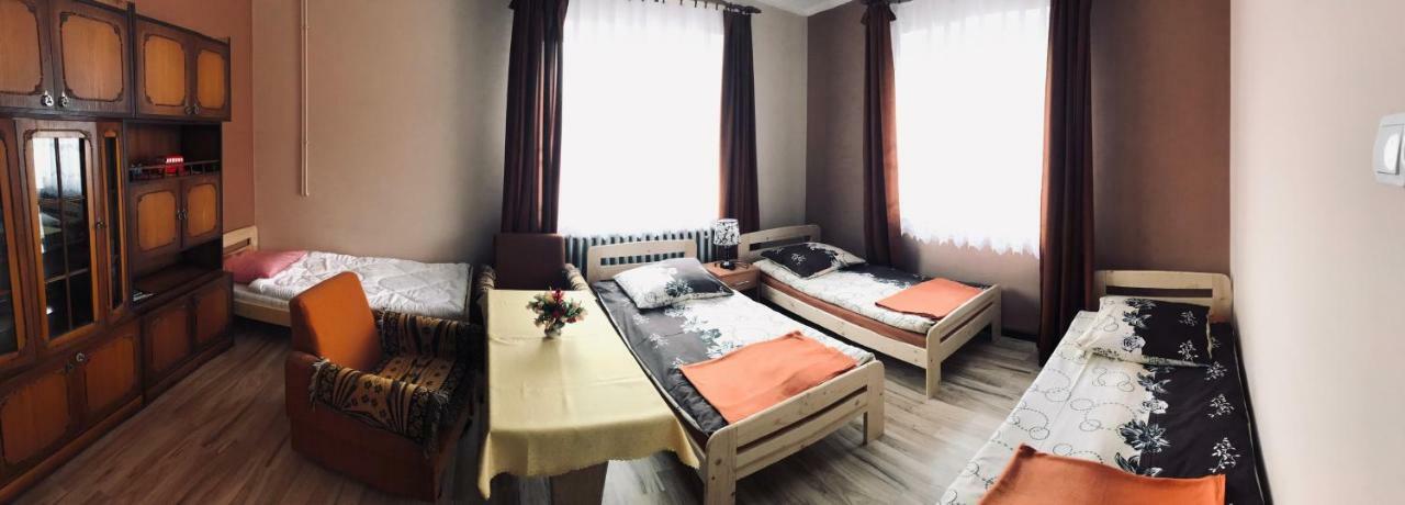 Pokoje Goscinne Ujsoly Bagian luar foto